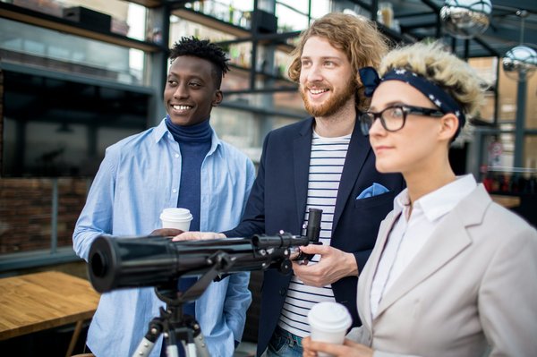 Comment organiser un camping pour l'observation des insectes nocturnes ?